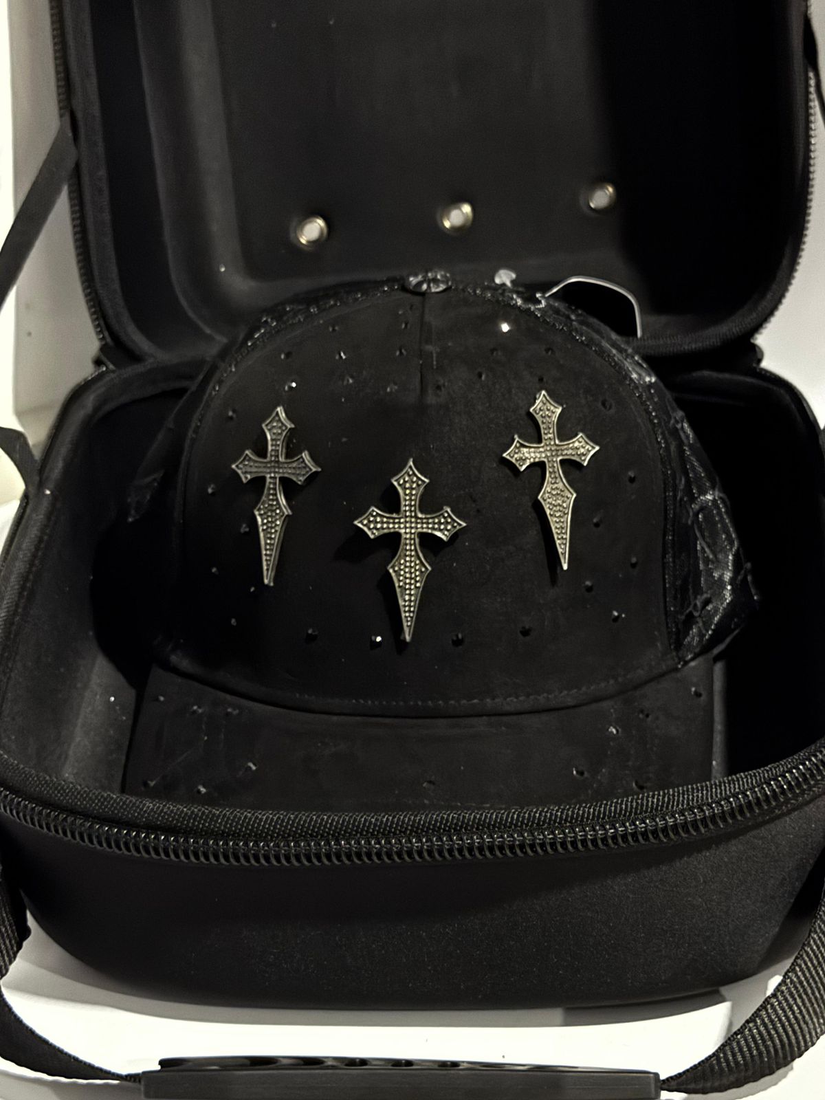 Gorra 3 Cruces Placa
